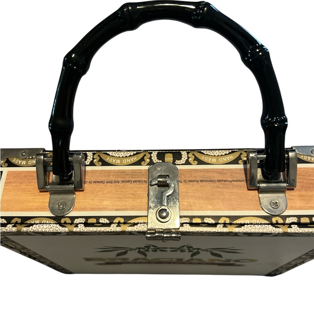 Red hat ladies cigar box tote with latch hook and gingham pattern inside. - Picture 3 of 6